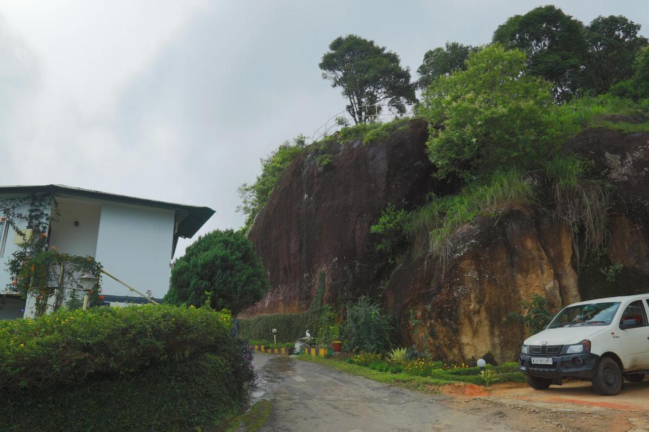 Deshadan Mountain Resort -The Highest Resort In Munnar Buitenkant foto